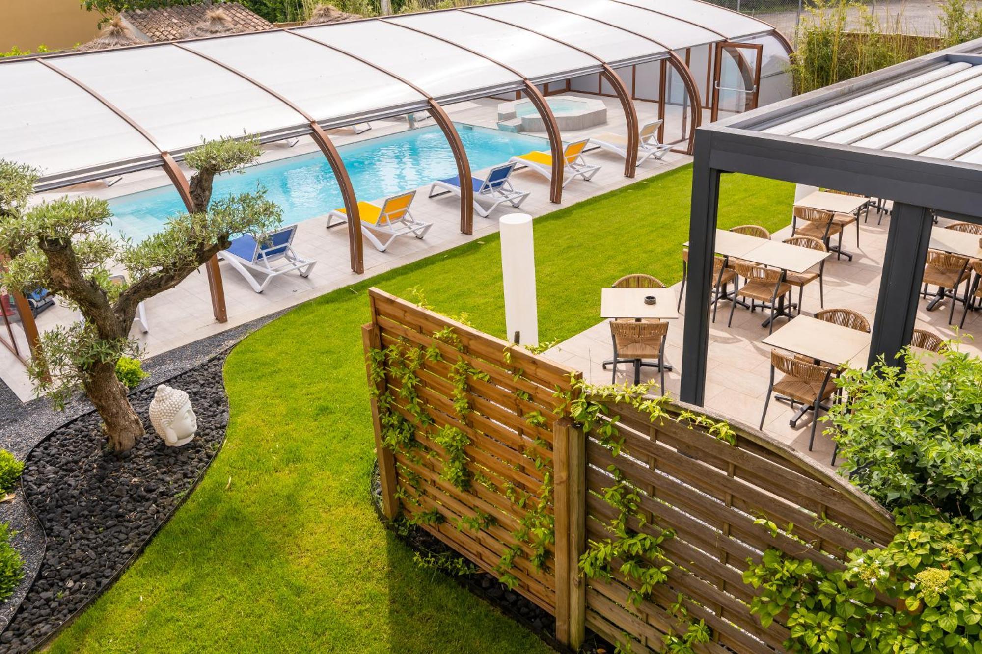 Logis Hotel Restaurant Le Clos Fleuri Castelnaudary Dış mekan fotoğraf