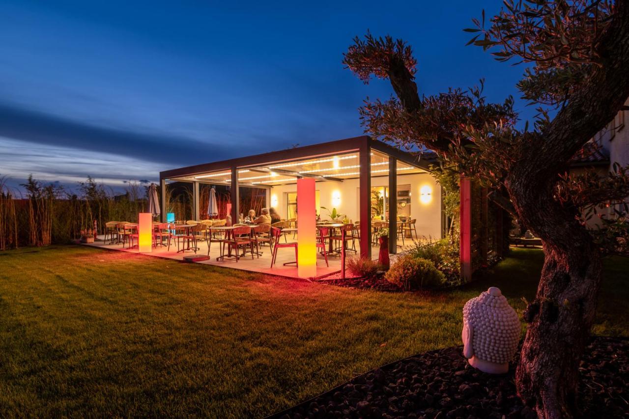 Logis Hotel Restaurant Le Clos Fleuri Castelnaudary Dış mekan fotoğraf