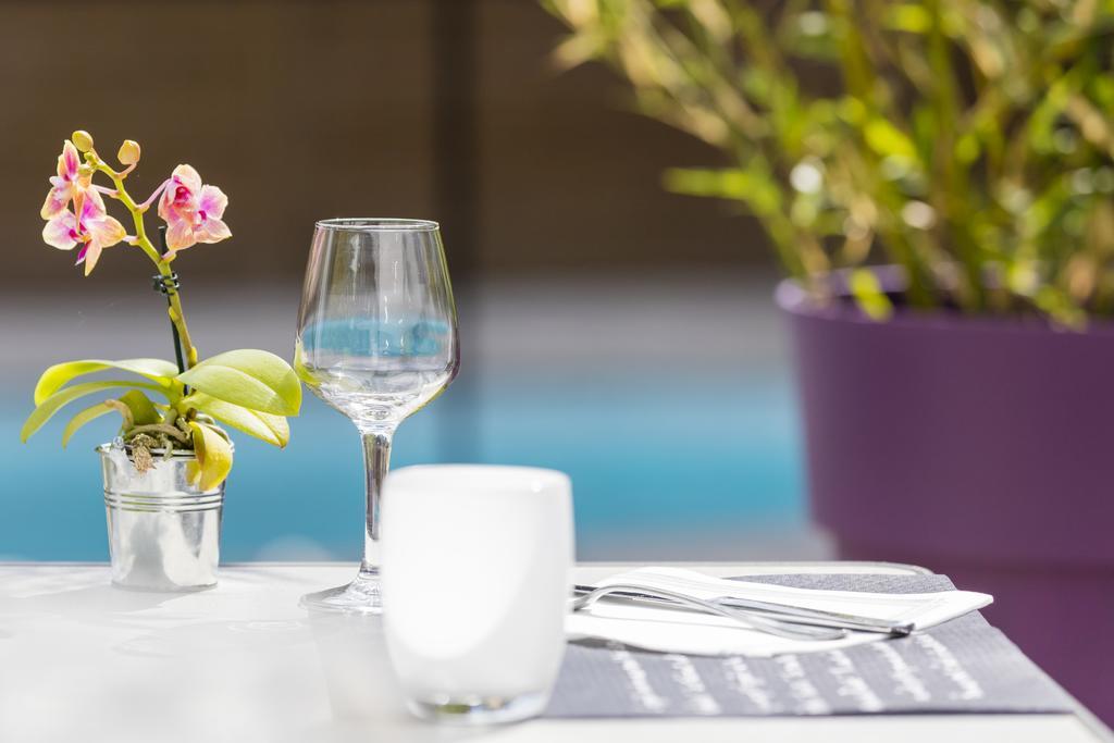 Logis Hotel Restaurant Le Clos Fleuri Castelnaudary Dış mekan fotoğraf