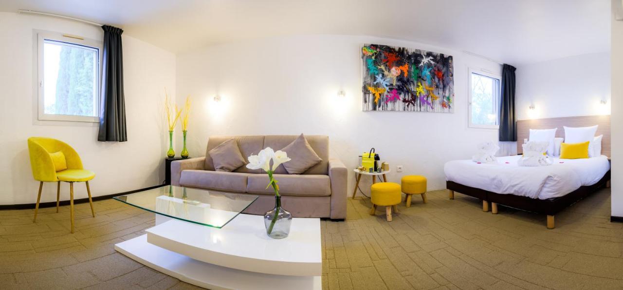 Logis Hotel Restaurant Le Clos Fleuri Castelnaudary Dış mekan fotoğraf